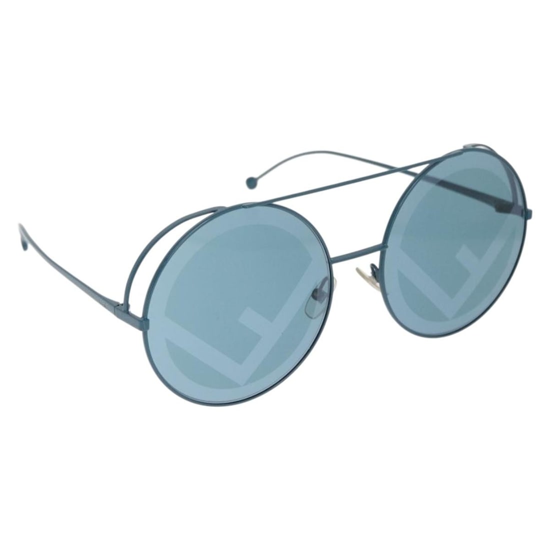 Fendi Runaway Blue Metal Sunglasses with Case Italy Made: Fendi Runaway Blue Metal Sunglasses with Case Italy Made These FENDI Runaway sunglasses feature a sleek blue metal frame, showcasing Italian craftsmanship. The sunglasses come in a stylish design and