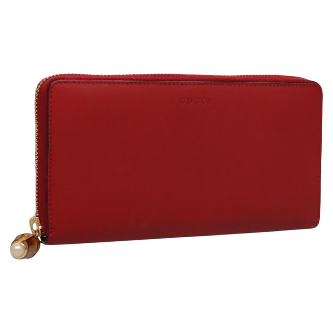 GUCCI Bamboo Red Leather Long Wallet 453158 Made in Italy: GUCCI Bamboo Red Leather Long Wallet 453158 Made in Italy This GUCCI Bamboo Long Wallet is crafted from high-quality leather in a vibrant red hue. Designed for both style and functionality, it feature