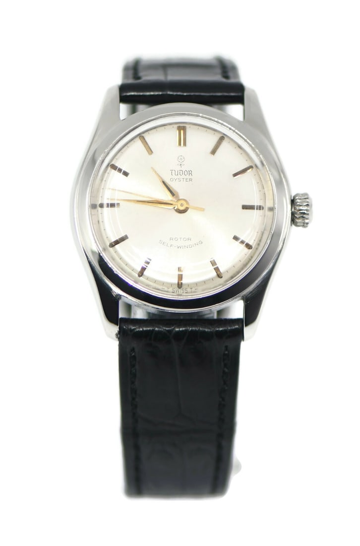 Tudor Oyster Prince 34mm Stainless Steel Watch Ref 7808 Authentic: Tudor Oyster Prince 34mm Stainless Steel Watch Ref 7808 Authentic This Tudor Oyster Prince wristwatch combines elegance with functionality. Featuring a mechanical automatic movement, it boasts a polis