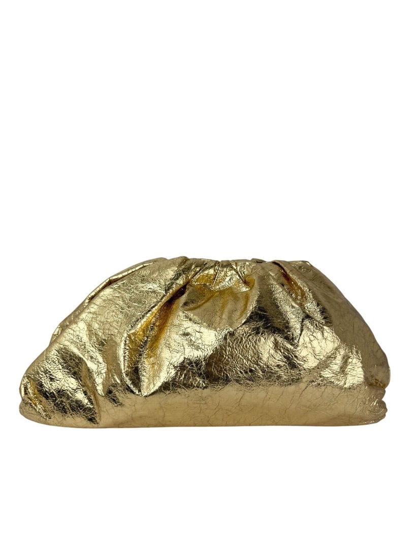 Bottega Veneta Gold Crinkled Lambskin The Pouch Clutch Bag: Bottega Veneta Gold Crinkled Lambskin The Pouch Clutch Bag Elevate your evening attire with the Bottega Veneta Metallic Gold Crinkled Lambskin The Pouch Oversized Clutch Bag. This exquisite clutch fea
