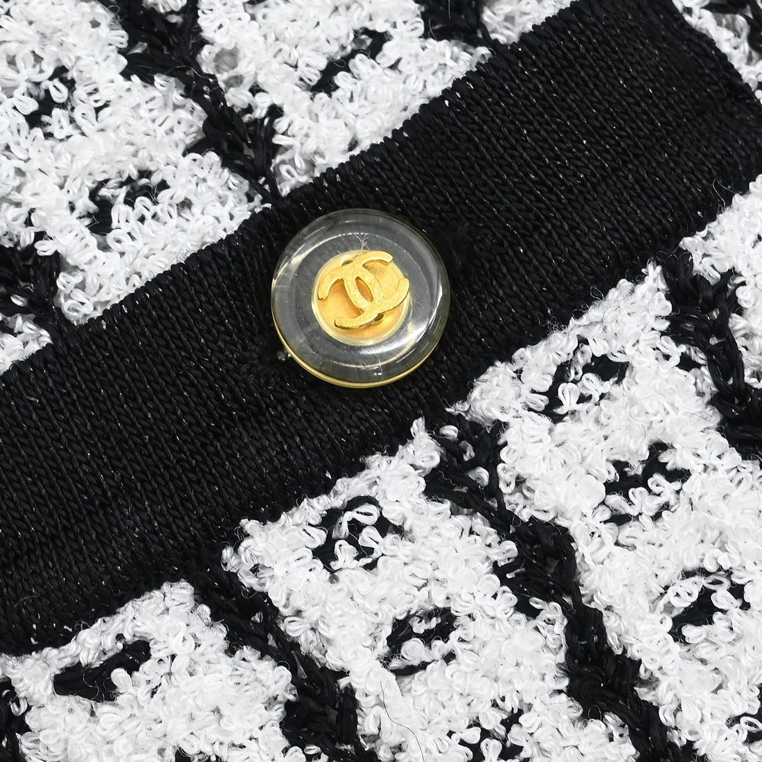 Chanel White Sleeveless V-Neck Knit Vest Top Size #38 - 3