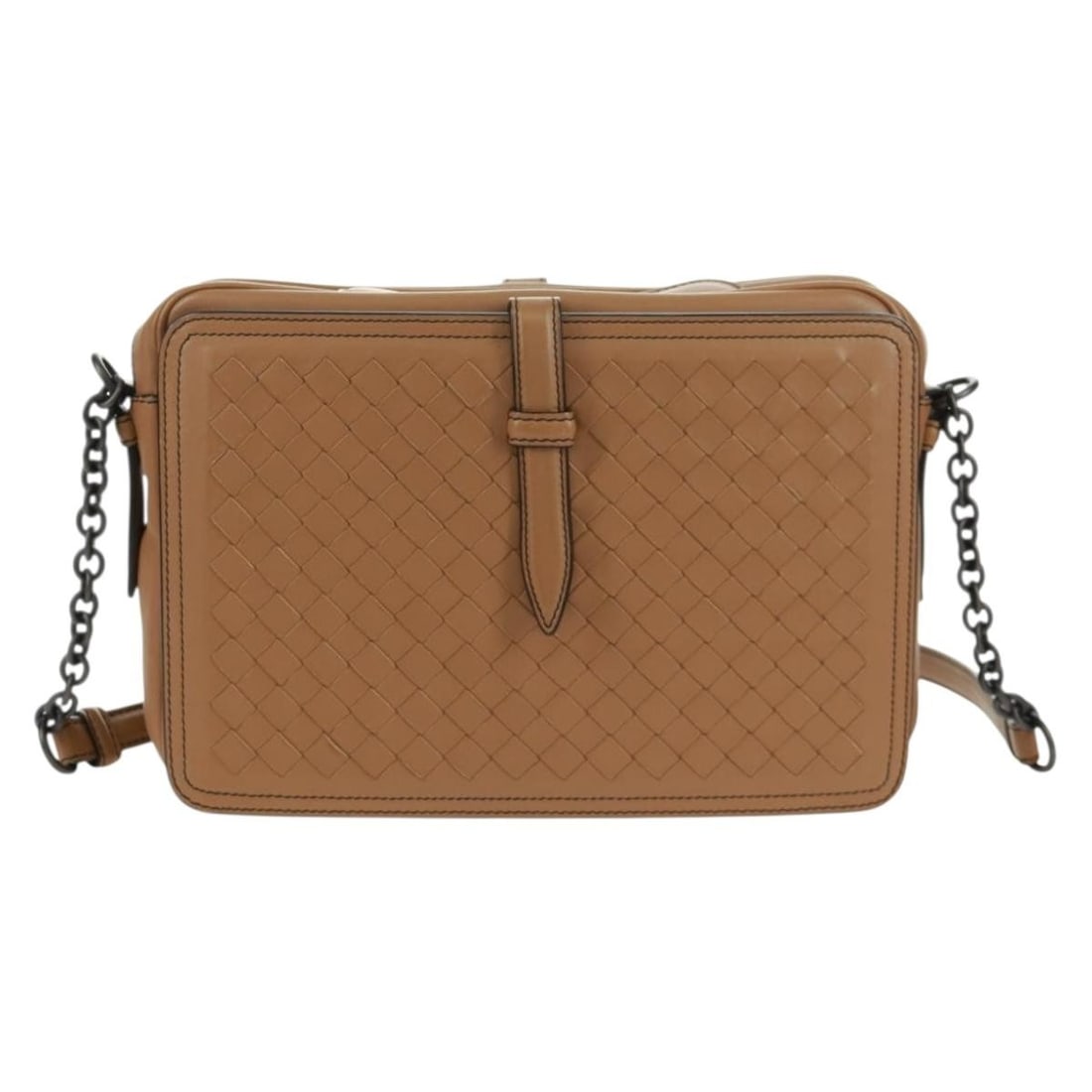 Beige Intrecciato Nappa Leather Belt Flap Camera Bag by Bottega Veneta: Beige Intrecciato Nappa Leather Belt Flap Camera Bag by Bottega Veneta This Bottega Veneta Belt Flap Camera Bag showcases the brand's signature Intrecciato Nappa leather in a versatile beige color. De