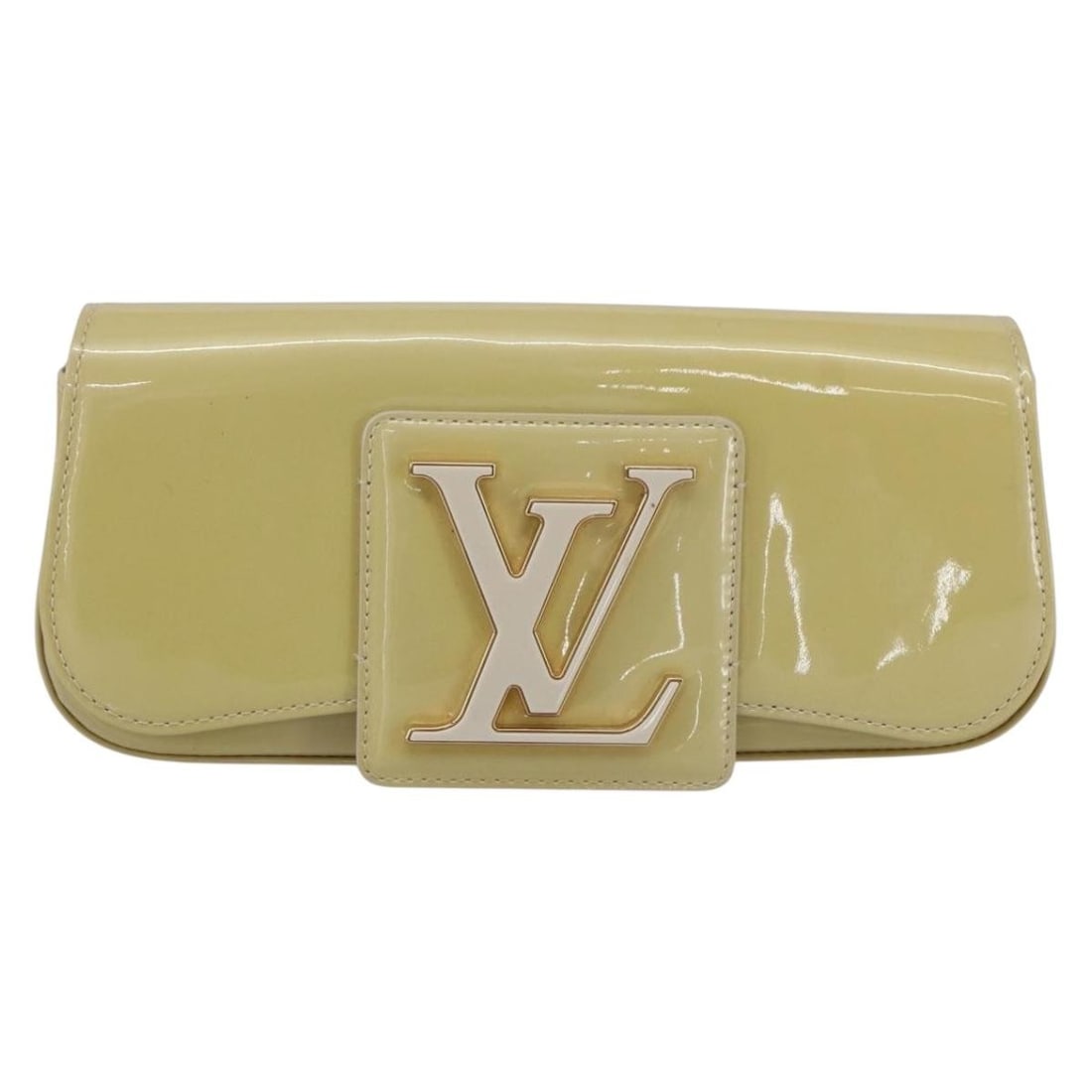 Louis Vuitton Sobe Patent Leather Beige Clutch Bag: Louis Vuitton Sobe Patent Leather Beige Clutch Bag The Louis Vuitton Sobe Clutch is crafted from beige patent leather and features a sleek design for female users. This pre-owned clutch is in good con