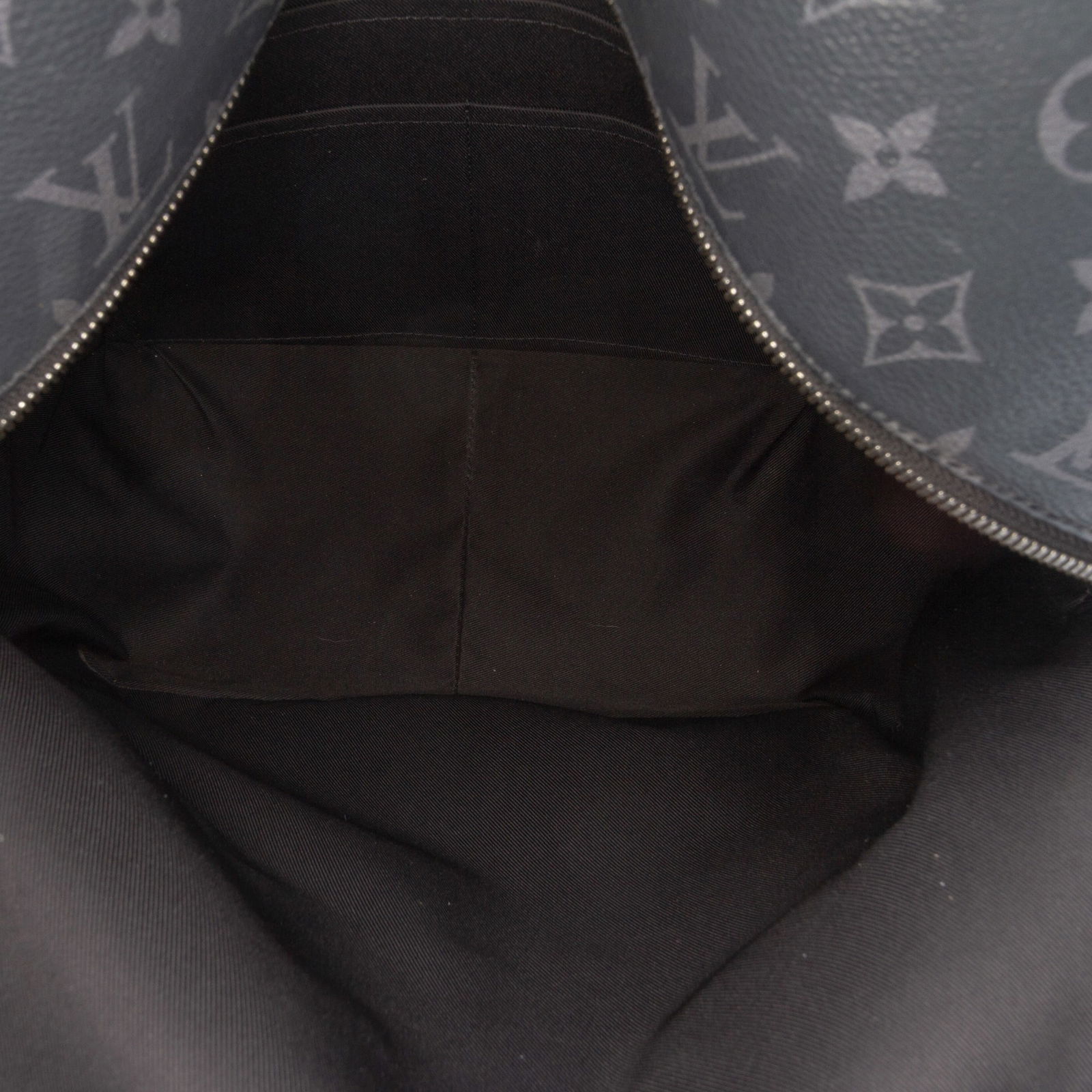 Louis Vuitton Monogram Eclipse Discovery Backpack Black Fabric - 4