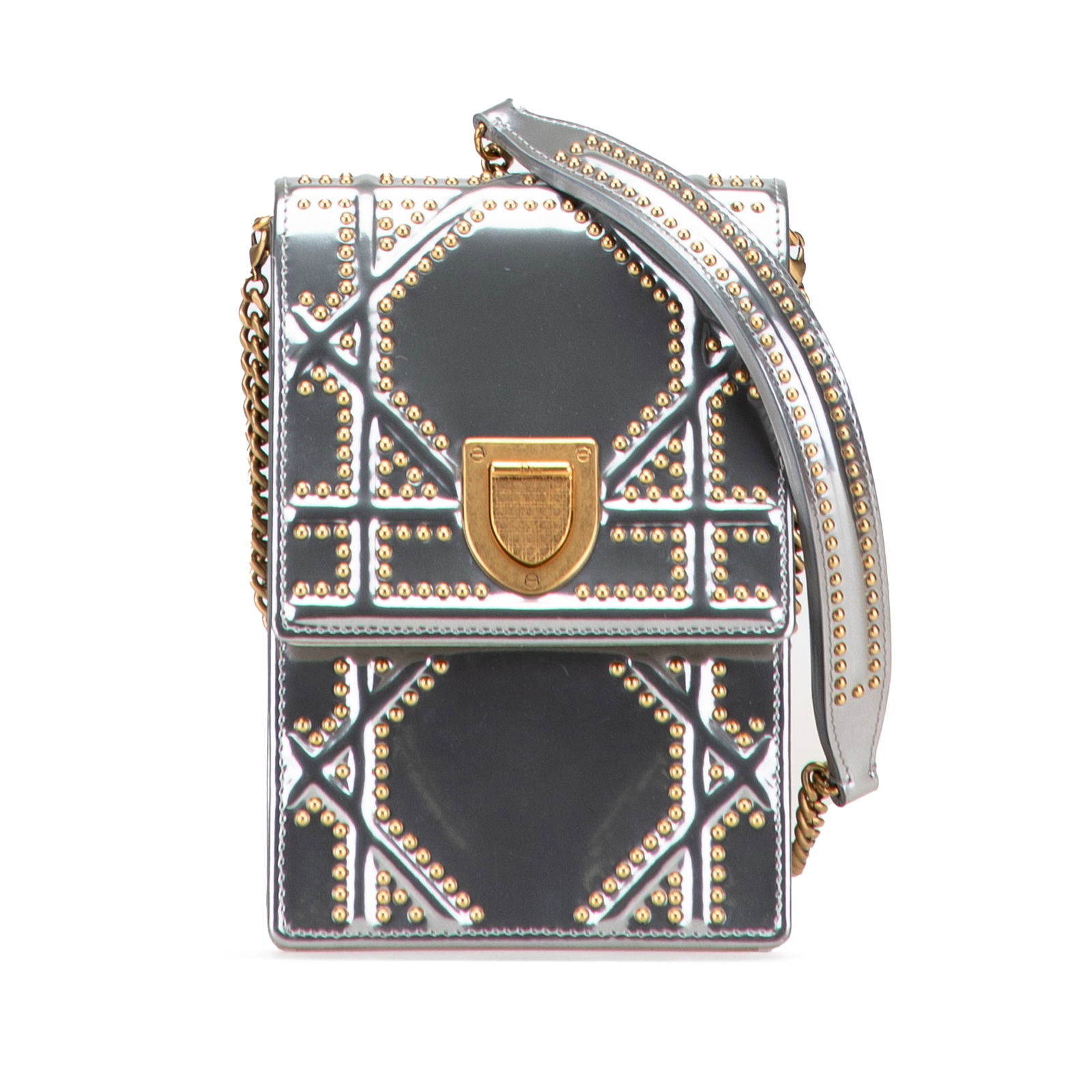 Dior Metallic Studded Calfskin Vertical Diorama Bag Silver: Dior Metallic Studded Calfskin Vertical Diorama Bag Silver Presenting the Metallic Studded Calfskin Vertical Diorama, a stunning handbag crafted from luxurious studded leather. This exquisite piece fe