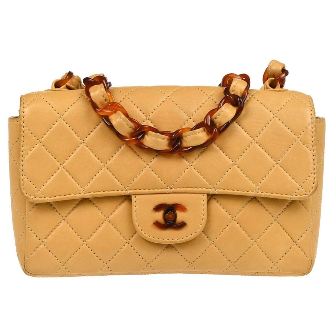 Chanel Beige Lambskin Quilted Shoulder Bag with Chain Strap: Chanel Beige Lambskin Quilted Shoulder Bag with Chain Strap This Chanel Beige Lambskin Shoulder Bag combines luxury with everyday practicality. Crafted from exquisite lambskin leather, it features a c