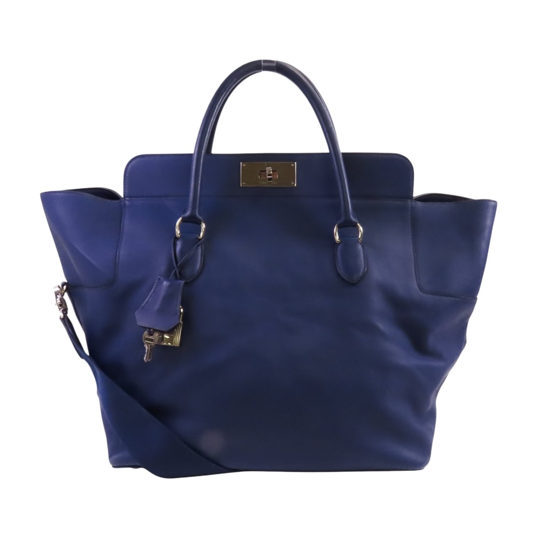 Blue Swift Leather Tool Box 33 Shoulder and Handbag by Hermes: Blue Swift Leather Tool Box 33 Shoulder and Handbag by Hermes This is a Hermes Tool Box 33 handbag and shoulder bag crafted from blue calfskin (cowhide) leather. The bag features a versatile 2-way des