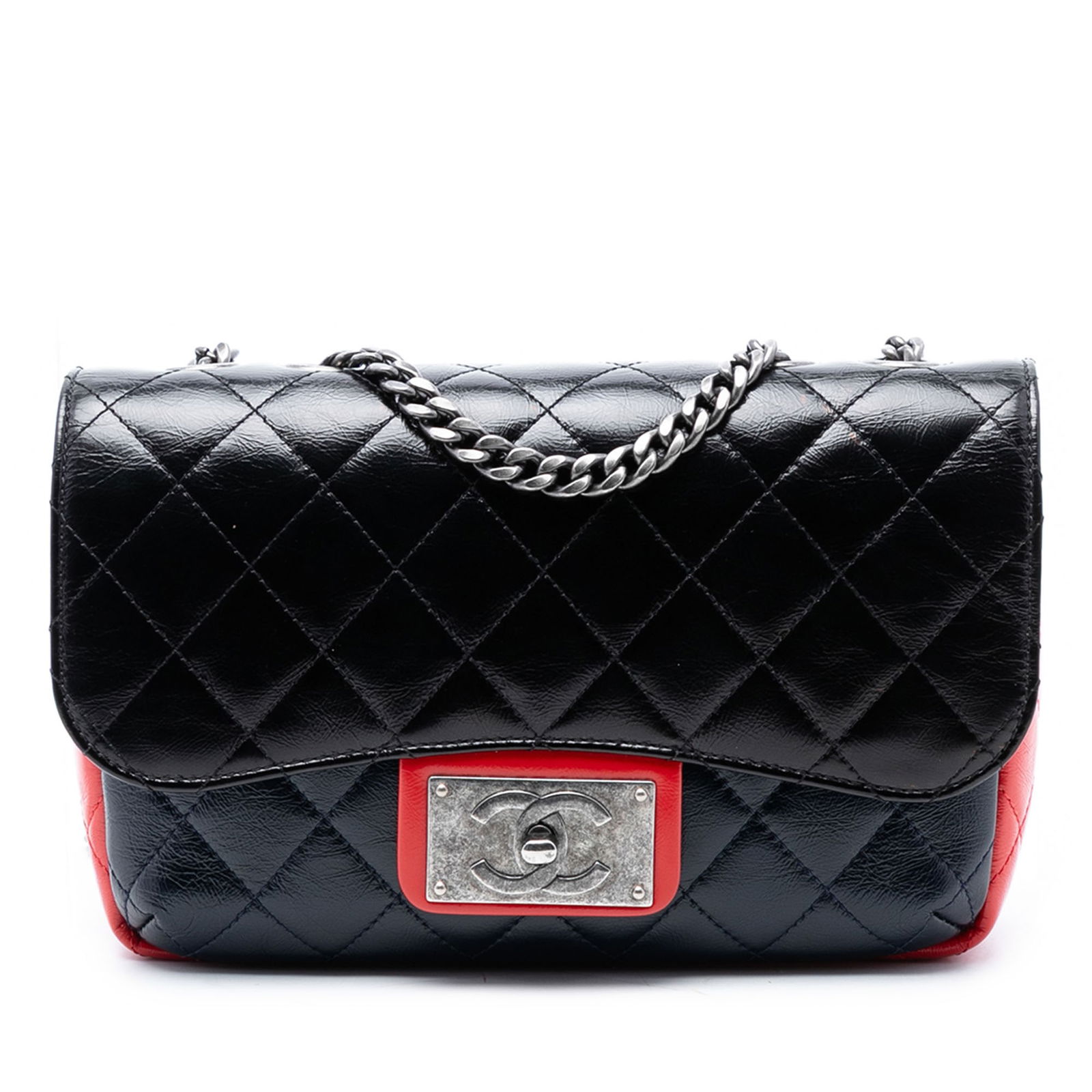 Chanel Medium CC Plate Flap Bag Quilted Tricolor Glazed Calfskin: Chanel Medium CC Plate Flap Bag Quilted Tricolor Glazed Calfskin This Chanel Medium Tricolor Quilted Glazed Calfskin CC Plate Flap crossbody bag features a quilted calfskin leather body, a chain strap