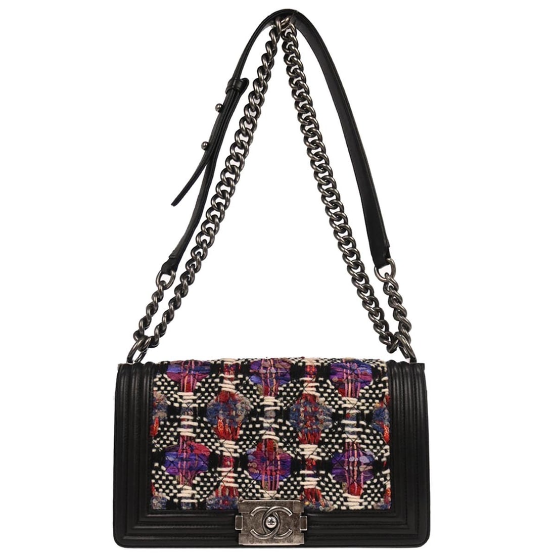 Chanel Boy Medium Shoulder Bag Black Tweed and Lambskin with Double Chain Strap: Chanel Boy Medium Shoulder Bag Black Tweed and Lambskin with Double Chain Strap This medium-sized Chanel Boy shoulder bag features a black tweed and lambskin exterior with a double chain strap. The ba