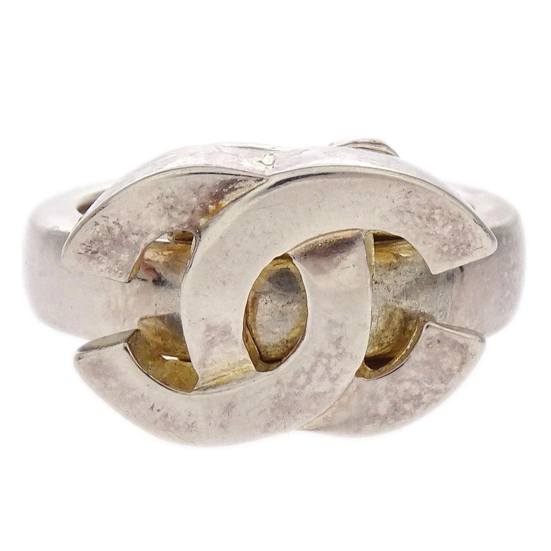 Silver Plated CC Logo Ring by Chanel Size 52 Vintage: Silver Plated CC Logo Ring by Chanel Size 52 Vintage This vintage Chanel ring features the iconic CC design in a silver-plated finish. The ring is a size 52 and was crafted in France. It is in very go