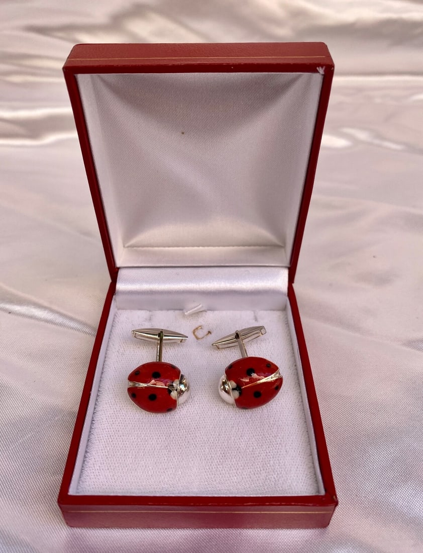 New Italian Sterling Silver Enameled Ladybug Cufflinks: New Italian Sterling Silver Enameled Ladybug Cufflinks Add a touch of charm to your attire with this exquisite pair of Italian sterling silver enameled ladybug cufflinks. Crafted with meticulous atten