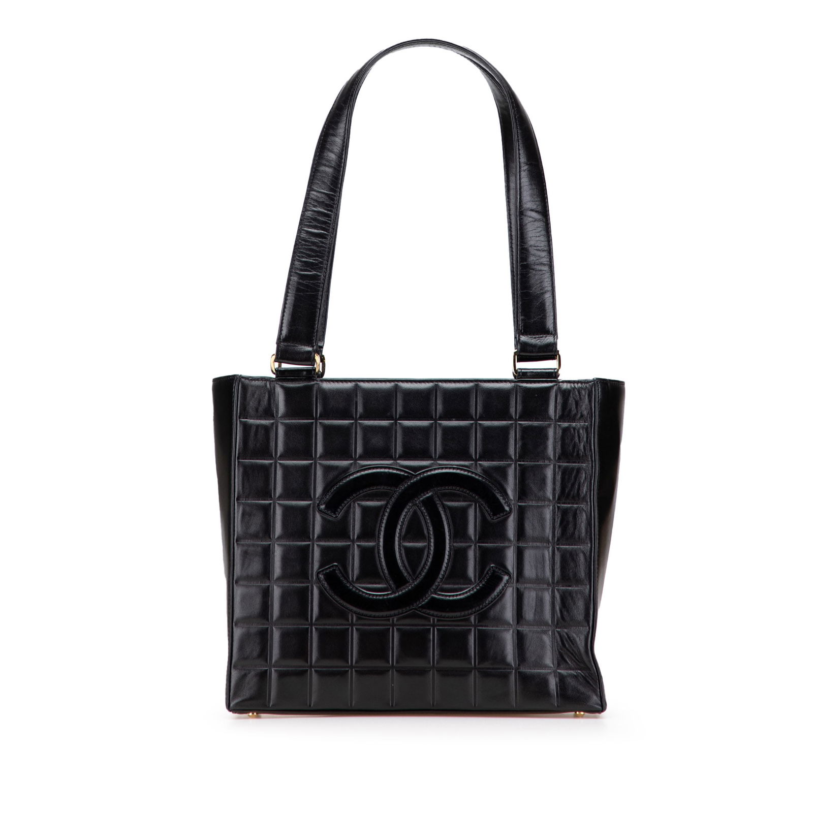 Chanel CC Chocolate Bar Black Lambskin Tote Bag Made in Italy: Chanel CC Chocolate Bar Black Lambskin Tote Bag Made in Italy This Chanel CC Chocolate Bar Tote is crafted from luxurious quilted lambskin leather, showcasing a sophisticated black hue. It features fl