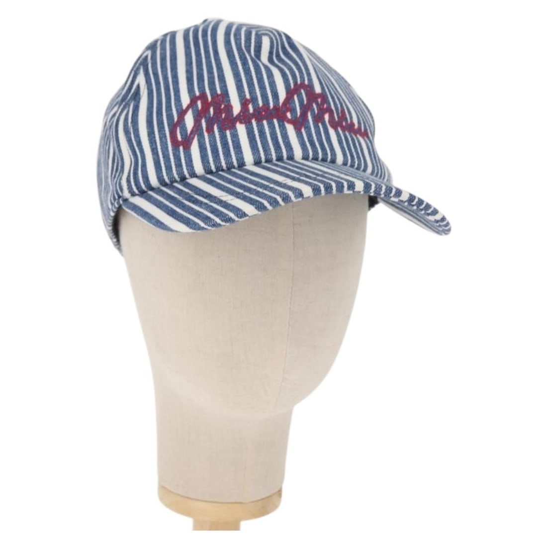 Miu Miu Blue Canvas Cap Made in Italy with Dust Bag: Miu Miu Blue Canvas Cap Made in Italy with Dust Bag Elevate your style with this Miu Miu denim cap, crafted in Italy from high-quality canvas material. The cap features a vibrant blue color, making it