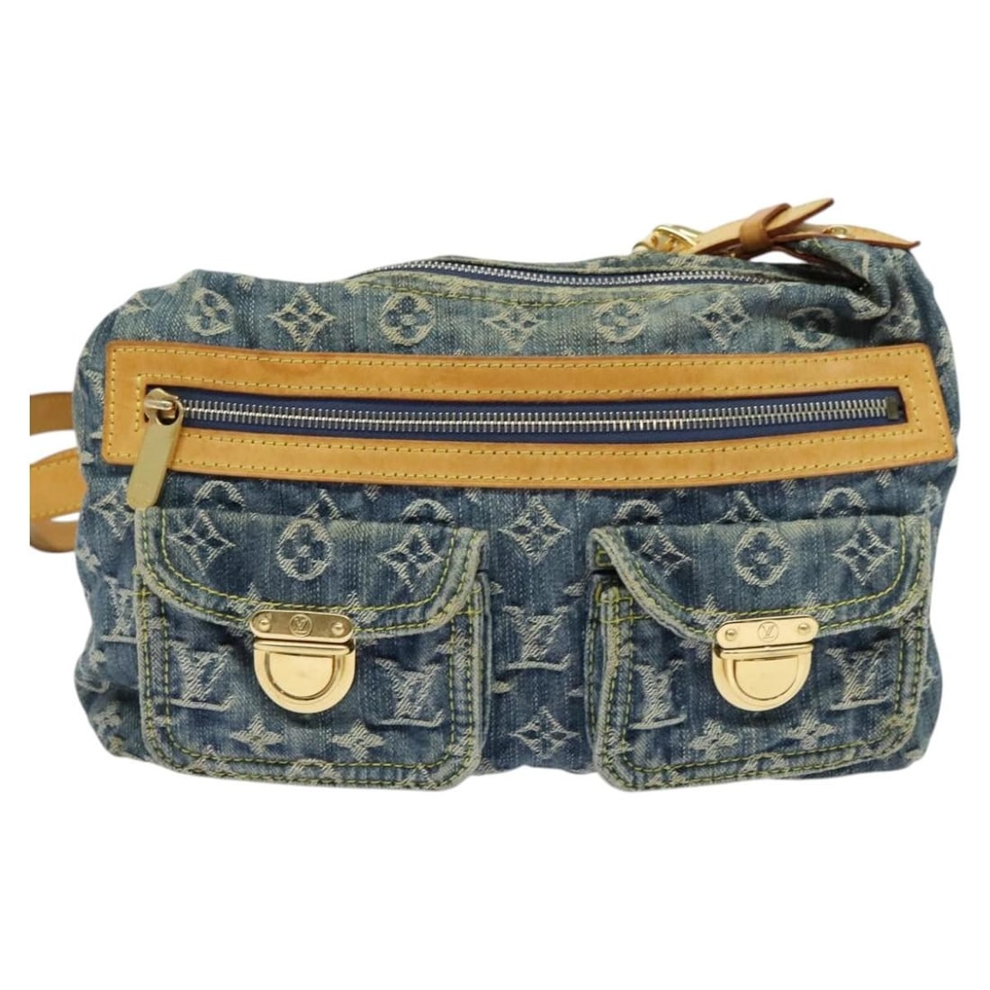 Louis Vuitton Denim Baggy Shoulder Handbag Blue 30cm: Louis Vuitton Denim Baggy Shoulder Handbag Blue 30cm This Louis Vuitton Baggy Handbag is crafted from blue denim jeans material, designed for female use. It features a shoulder strap and metal fitting