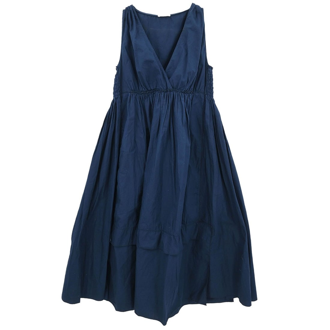 Miu Miu Vintage Navy Midi Shirt Dress Size 40: Miu Miu Vintage Navy Midi Shirt Dress Size 40 This Miu Miu navy shirt dress is an elegant choice for casual summer occasions. Crafted from 100% cotton, it features a sleeveless design and a flattering