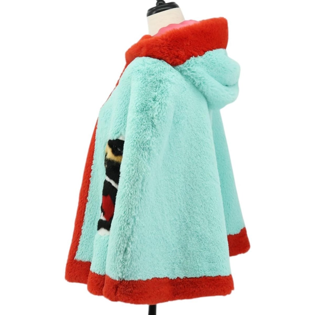 Gucci Peppermint Fur Tiger Poncho Jacket With Suit Cover - 3