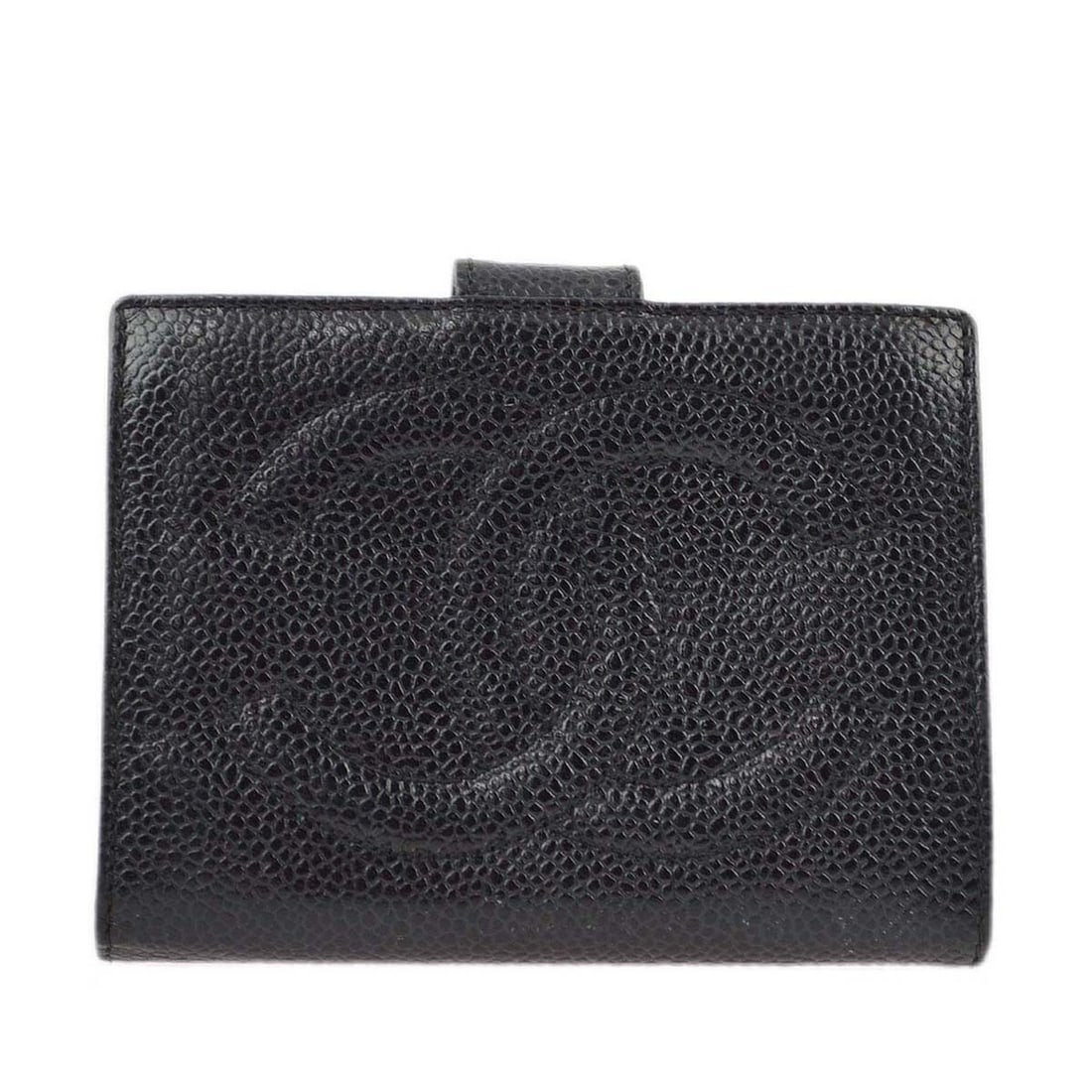 Chanel Vintage Bifold Wallet Black Caviar Leather CC Pattern: Chanel Vintage Bifold Wallet Black Caviar Leather CC Pattern This Chanel bifold wallet purse is a timeless accessory crafted from luxurious caviar skin leather. The elegant black color is complemented