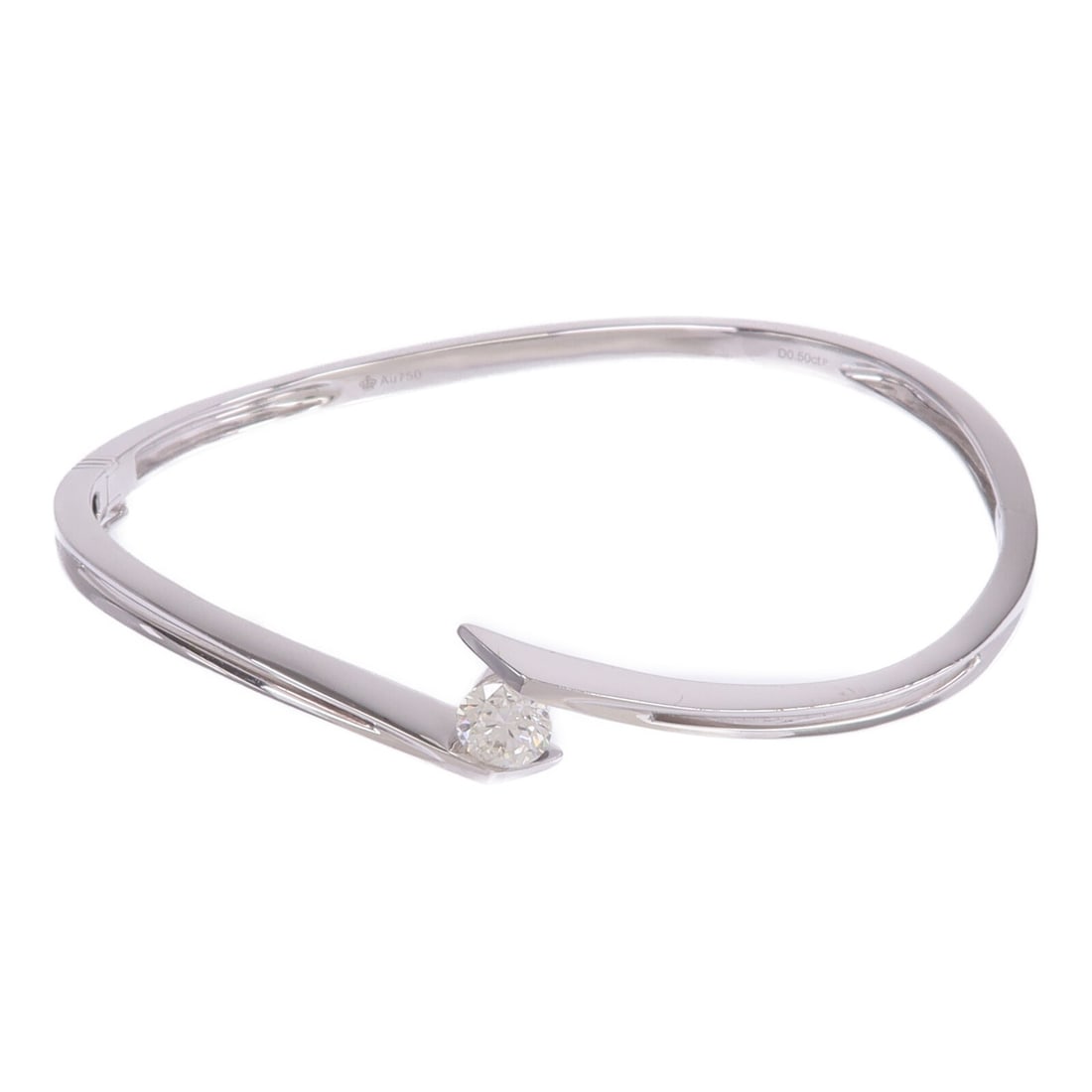 18K White Gold Diamond Bracelet with Clear Stones: 18K White Gold Diamond Bracelet with Clear Stones This elegant bracelet features sparkling diamonds set in 18K white gold, offering a timeless and sophisticated accessory. The bracelet is crafted with