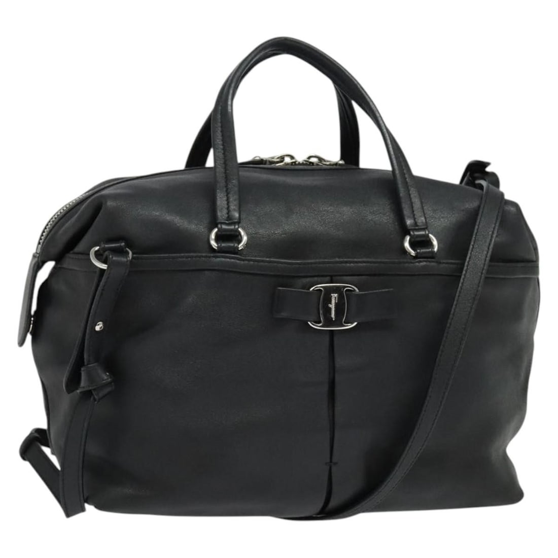 Salvatore Ferragamo Black Silver Leather Hand Bag Auth Italy: Salvatore Ferragamo Black Silver Leather Hand Bag Auth Italy This authentic Salvatore Ferragamo handbag is crafted in Italy from high-quality leather, showcasing a chic black and silver exterior. The