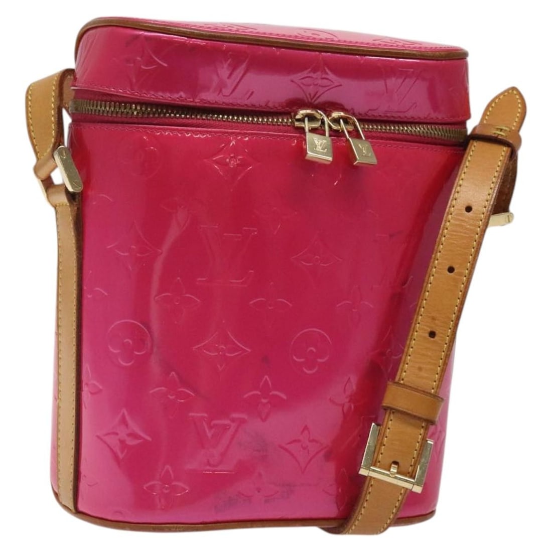 LOUIS VUITTON Monogram Vernis Sullivan Pink Shoulder Bag M91259 Made in Italy: LOUIS VUITTON Monogram Vernis Sullivan Pink Shoulder Bag M91259 Made in Italy Introducing the LOUIS VUITTON Monogram Vernis Sullivan Vertical Bag, an exquisite shoulder bag crafted in Italy. This styl