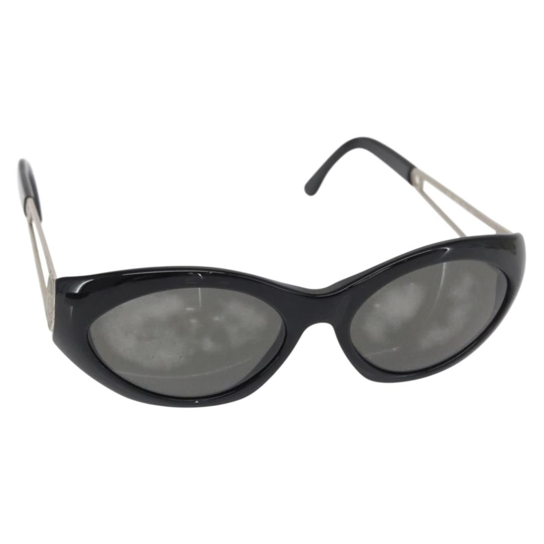 Black Plastic FENDI FS302 Sunglasses with Case (1 of 13)