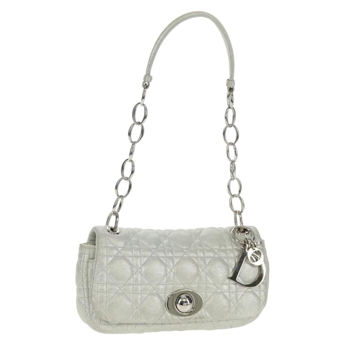 Christian Dior Cannage Silver Suede Shoulder Bag with Chain Strap and Dust Bag: Christian Dior Cannage Silver Suede Shoulder Bag with Chain Strap and Dust Bag This Christian Dior Canage Chain Shoulder Bag features a silver suede exterior and comes with a dust bag and charm. The s