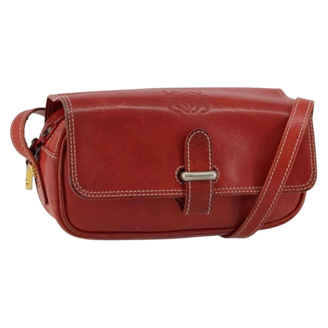 LOEWE Red Gold Leather Anagram Shoulder Bag Auth Spain: LOEWE Red Gold Leather Anagram Shoulder Bag Auth Spain This LOEWE Anagram Shoulder Bag showcases a striking red and gold color combination, crafted from high-quality leather. Designed as a stylish sho