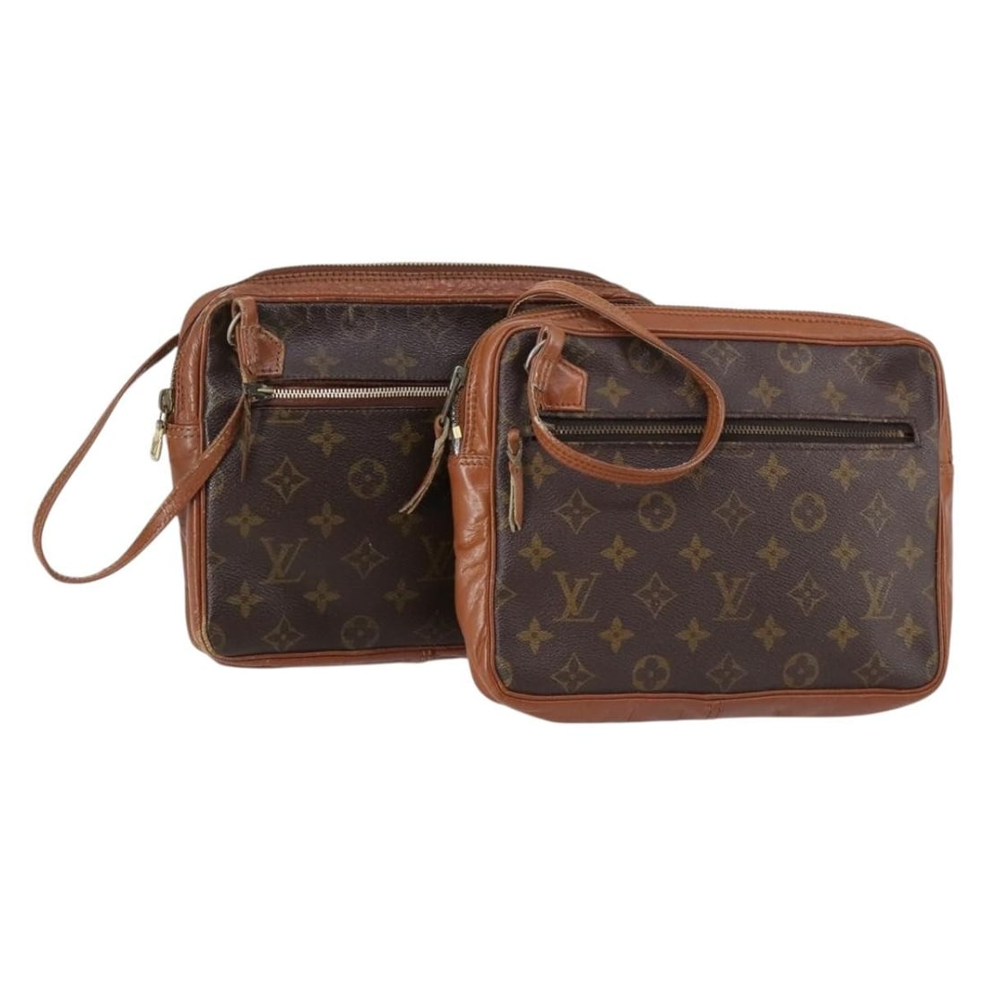 Louis Vuitton Monogram Clutch Bag 2Set Auth Bundle: Louis Vuitton Monogram Clutch Bag 2Set Auth Bundle This LOUIS VUITTON Monogram Clutch Bag is a stylish and iconic accessory crafted from durable Monogram Canvas. Designed as a clutch, it features the