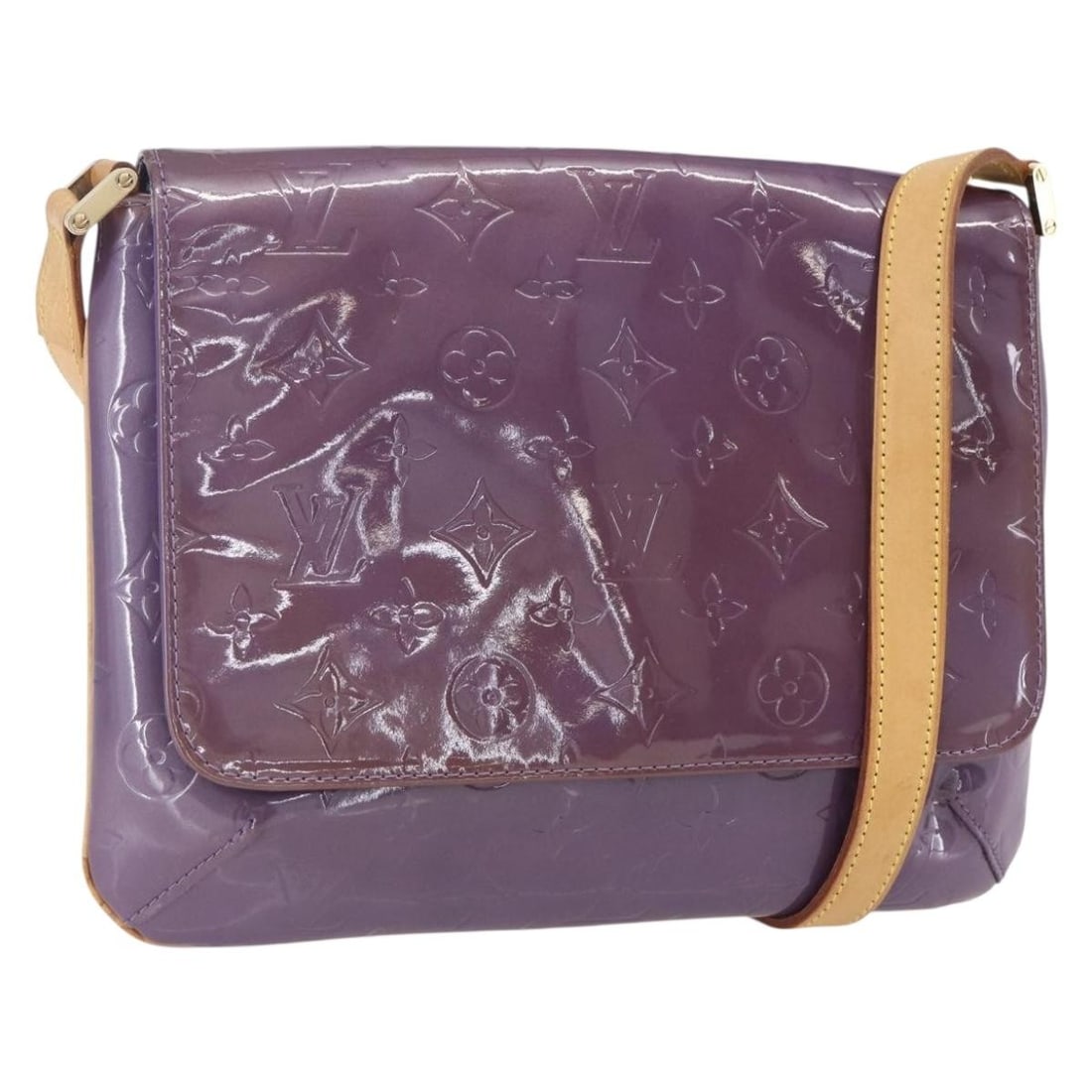 Louis Vuitton Thompson Street Monogram Vernis Viole Patent Shoulder Bag M91095: Louis Vuitton Thompson Street Monogram Vernis Viole Patent Shoulder Bag M91095 This Louis Vuitton Monogram Vernis Thompson Street Bag in Viole features a patent leather exterior with a shoulder strap.