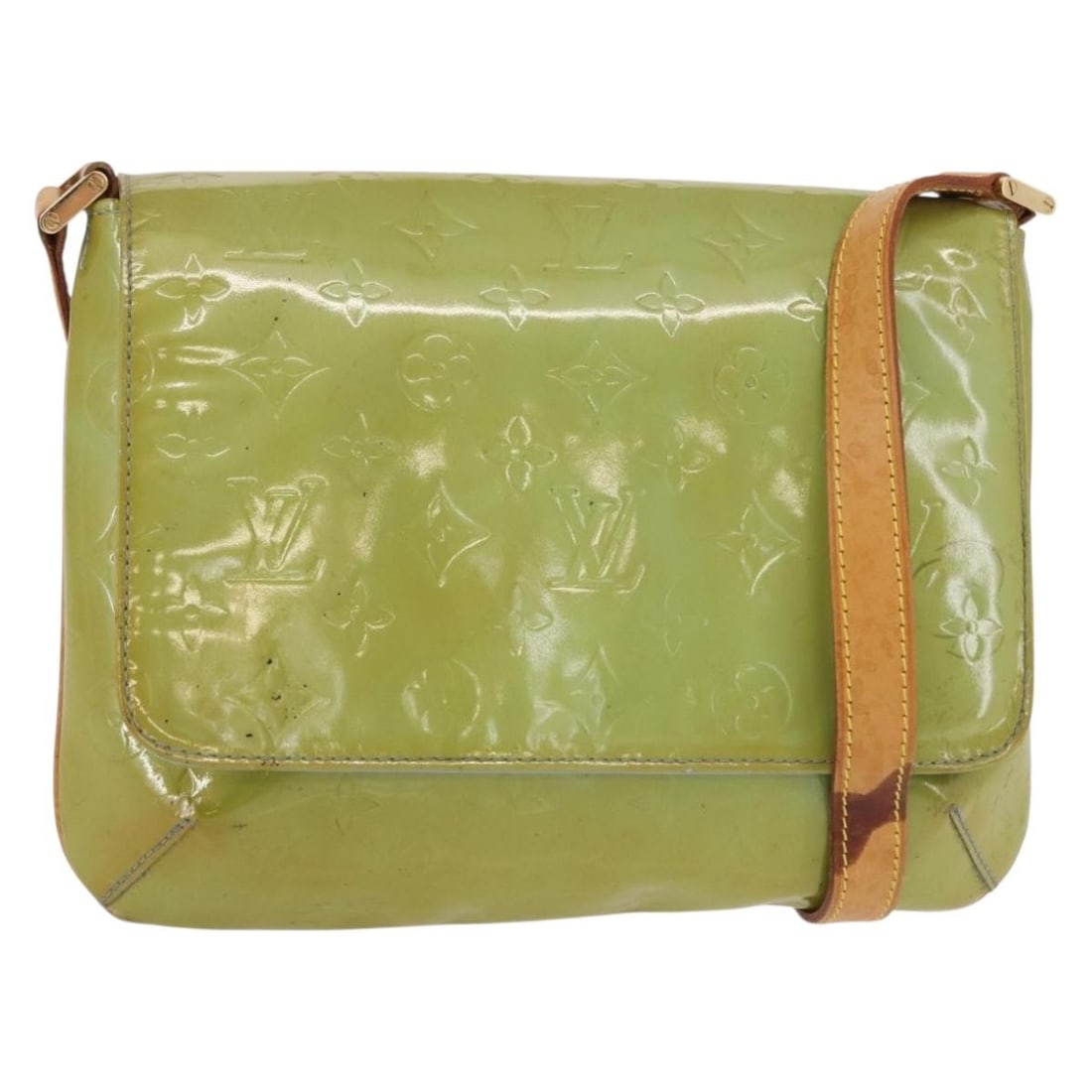 LOUIS VUITTON Monogram Vernis Thompson Street Bag Baby Blue M91009 Authentic: LOUIS VUITTON Monogram Vernis Thompson Street Bag Baby Blue M91009 Authentic The LOUIS VUITTON Monogram Vernis Thompson Street Bag is a stylish shoulder bag crafted from luxurious patent leather in an