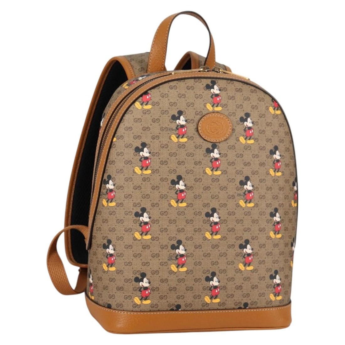 GUCCI x Disney GG Supreme Beige Gold PVC Backpack 552884 Auth: GUCCI x Disney GG Supreme Beige Gold PVC Backpack 552884 Auth This GUCCI x Disney GG Supreme Backpack combines luxury and playful design, featuring a chic beige and gold color scheme. Crafted in Italy