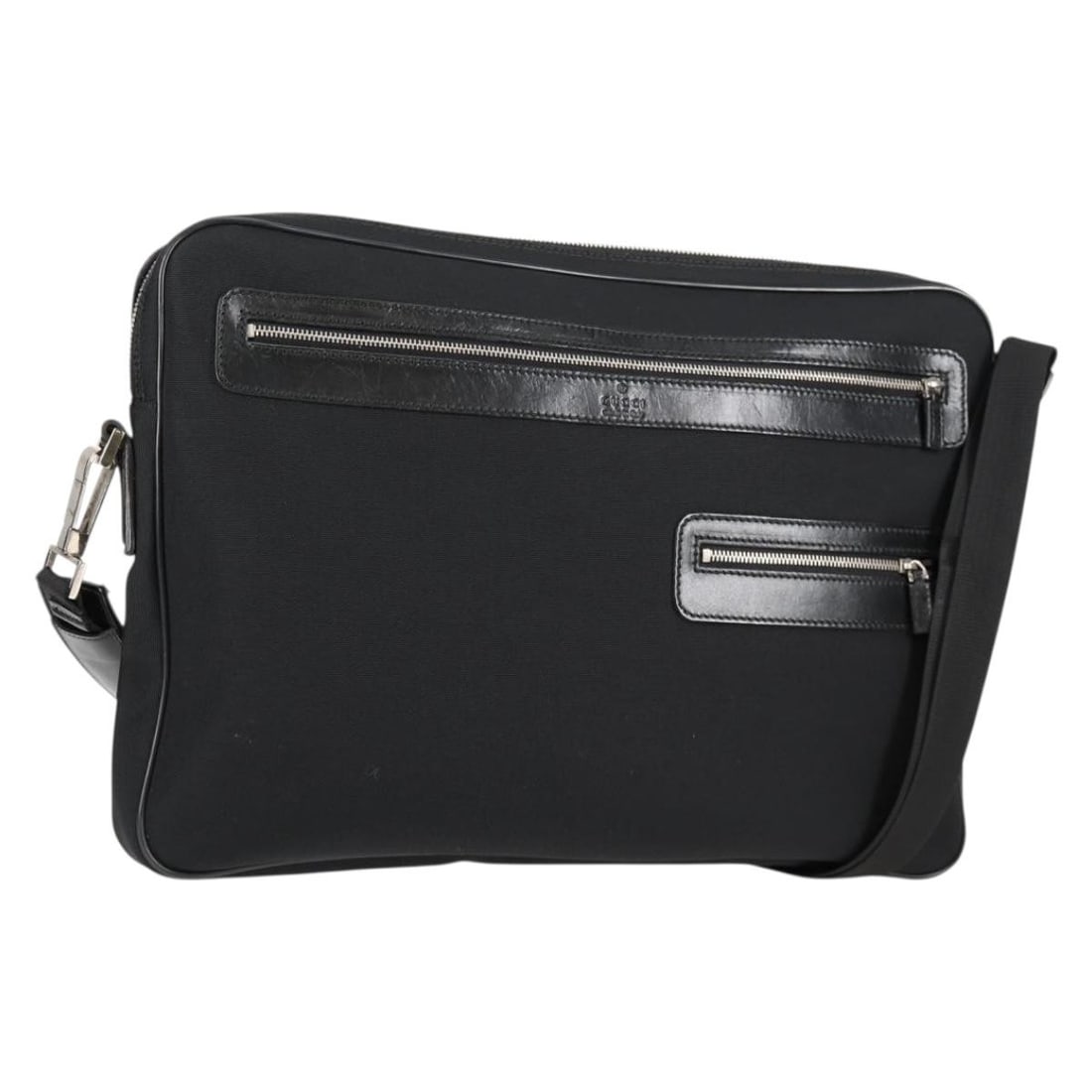 GUCCI 73955 Nylon Shoulder Bag Black Silver Made in Italy: GUCCI 73955 Nylon Shoulder Bag Black Silver Made in Italy This authentic GUCCI shoulder bag features a stylish design crafted from durable nylon in a sleek black and silver color combination. With a h