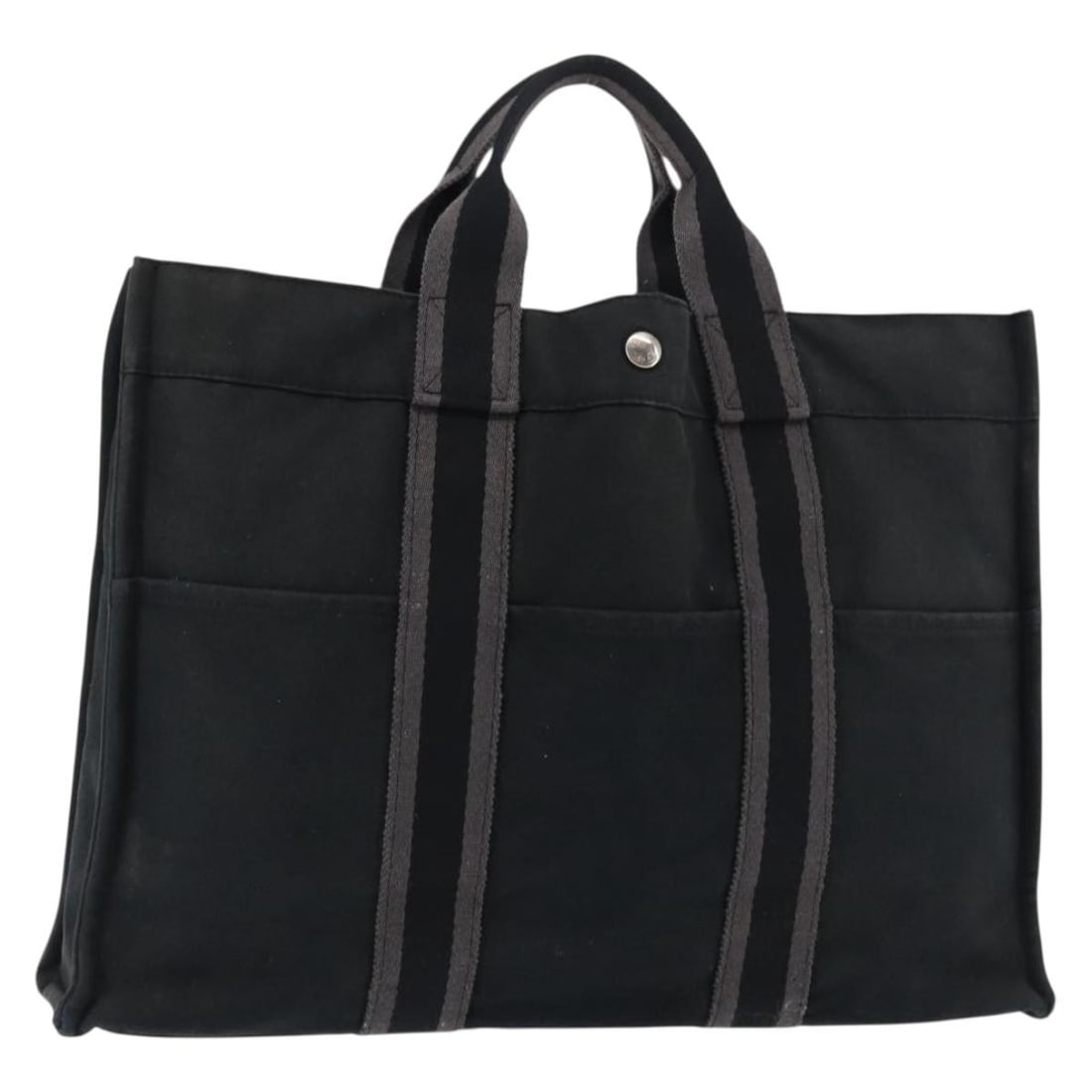 HERMES Fourre Tout MM Hand Bag Black Silver Canvas Authentic: HERMES Fourre Tout MM Hand Bag Black Silver Canvas Authentic This HERMES Fourre Tout MM Hand Bag combines practicality with iconic style. Crafted from durable black canvas with silver accents, this ha