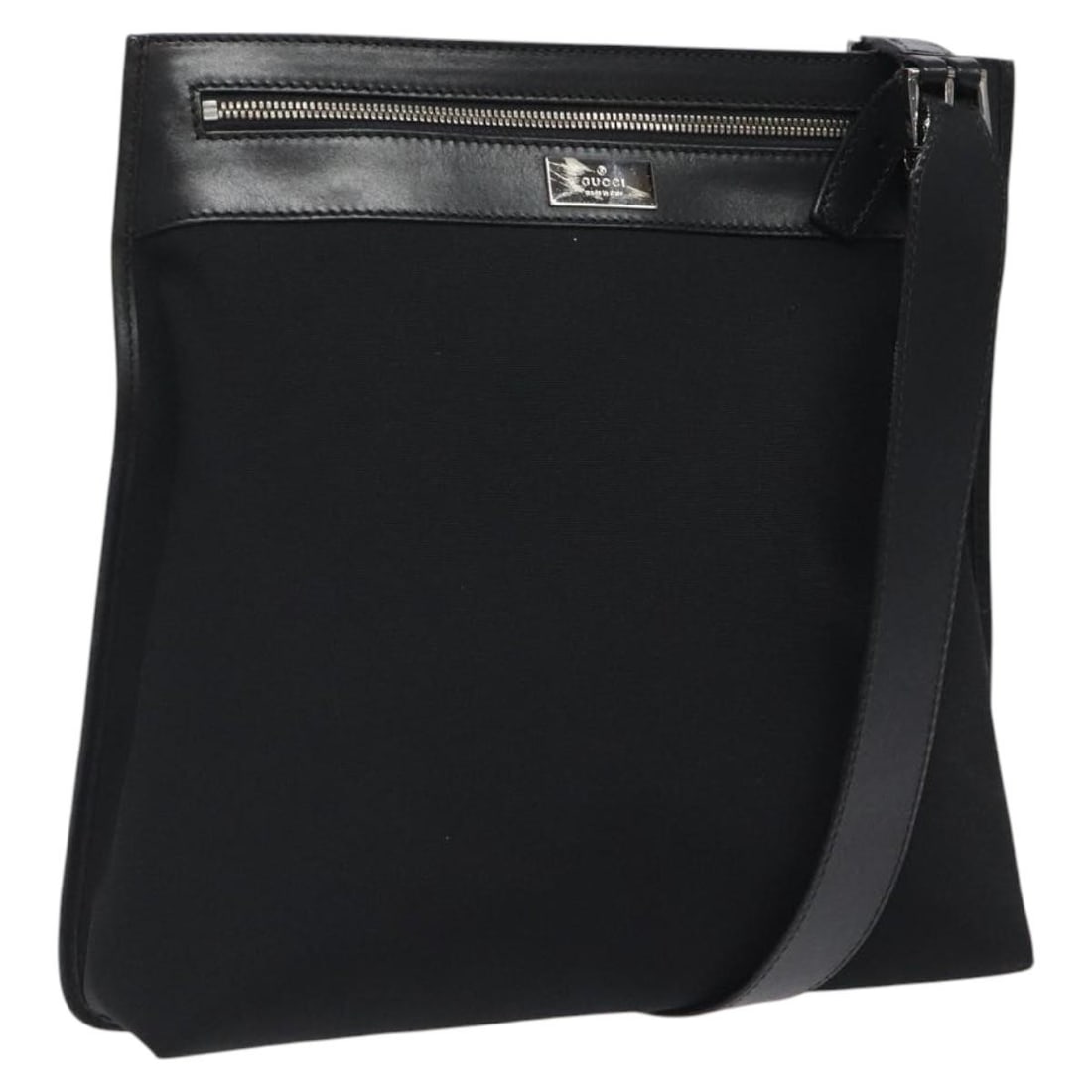 GUCCI Nylon Shoulder Bag Black Silver 92560 Authentic Made in Italy: GUCCI Nylon Shoulder Bag Black Silver 92560 Authentic Made in Italy This authentic GUCCI shoulder bag combines style and functionality, crafted from durable nylon in a sleek black and silver color com