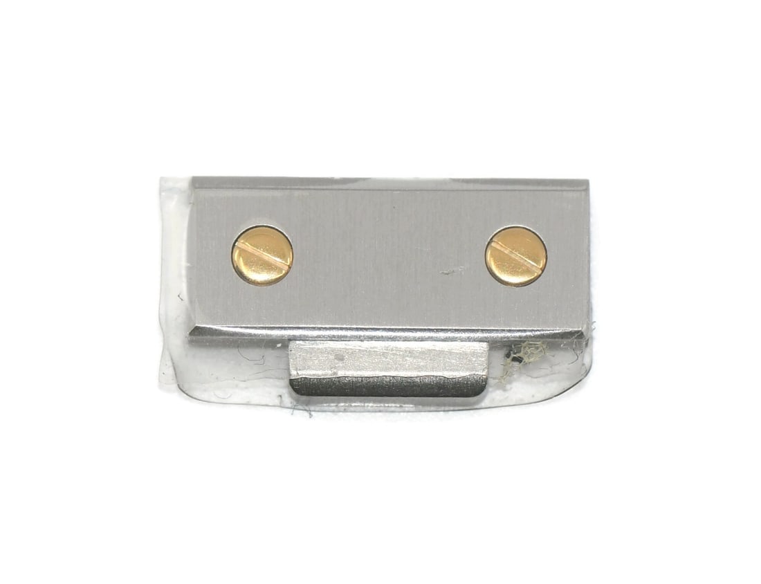 Cartier Santos 18K Stainless Steel 16mm Authentic Link Band: Cartier Santos 18K Stainless Steel 16mm Authentic Link Band Discover the exquisite craftsmanship of the Cartier Santos 18K and Stainless Steel Link Band. This authentic Cartier piece features a width