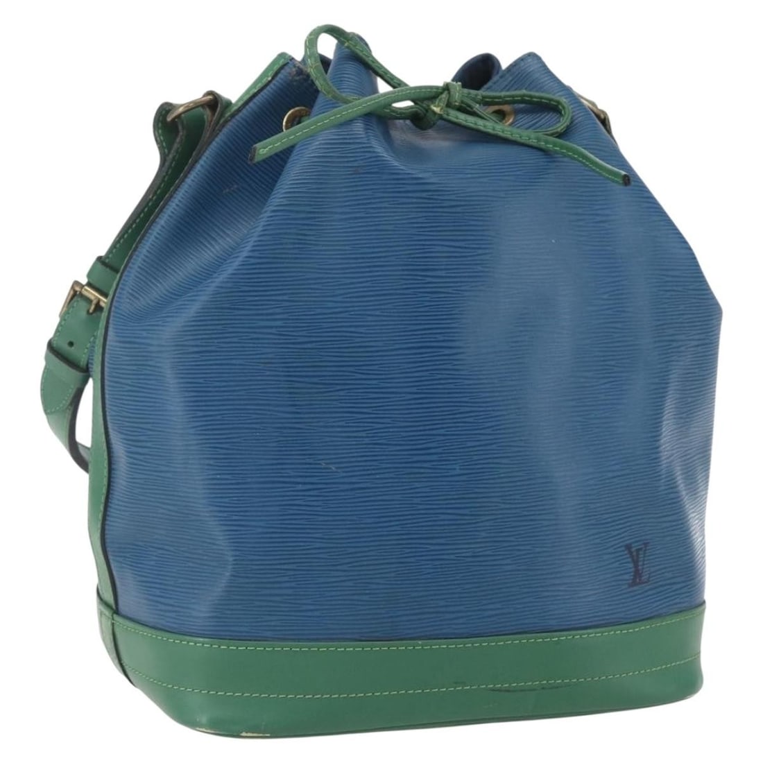 Epi Leather Noe Shoulder Bag by Louis Vuitton Green Blue M44044: Epi Leather Noe Shoulder Bag by Louis Vuitton Green Blue M44044 This Louis Vuitton Epi Noe shoulder bag features a distinctive bicolor design in green and blue Epi leather. The bag is crafted in Franc