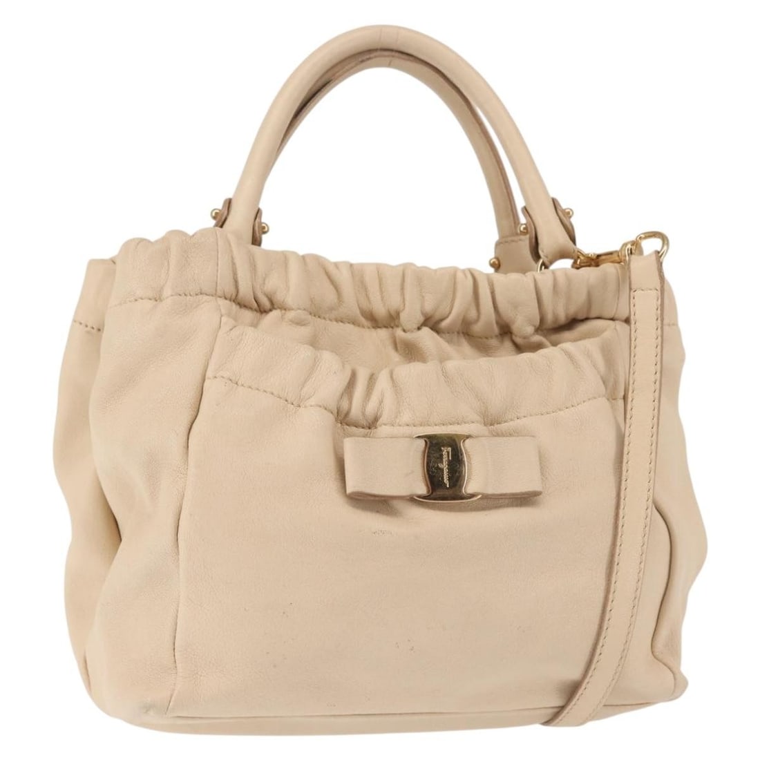 Salvatore Ferragamo Vala Leather Hand Bag Beige Gold Italy Auth BA6053: Salvatore Ferragamo Vala Leather Hand Bag Beige Gold Italy Auth BA6053 Introducing the Salvatore Ferragamo Vala Hand Bag, a luxurious accessory crafted in Italy from high-quality leather. This stylish
