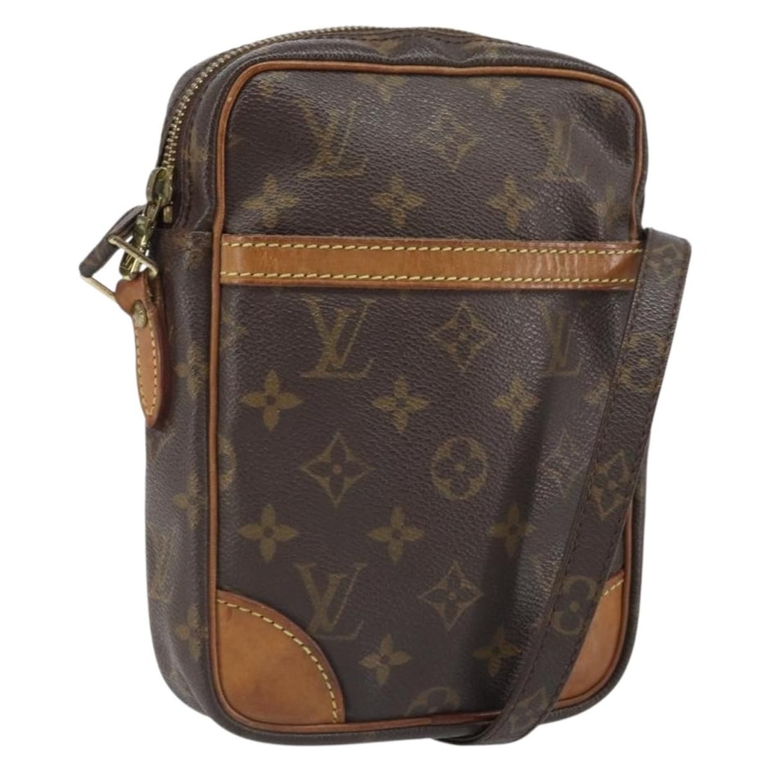Louis Vuitton Danube Monogram Canvas Shoulder Bag M45266 France: Louis Vuitton Danube Monogram Canvas Shoulder Bag M45266 France This Louis Vuitton Monogram Danube Shoulder Bag, model M45266, features the iconic monogram canvas exterior with a classic shoulder bag