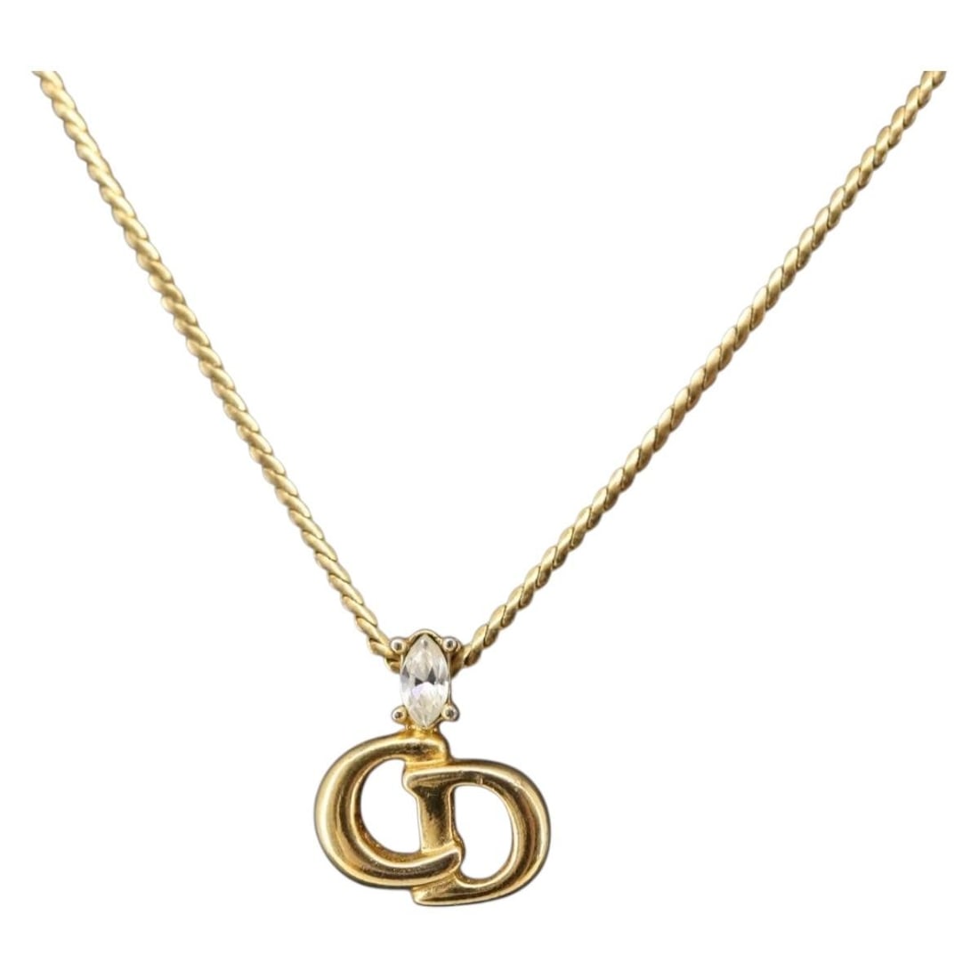 Christian Dior Gold Metal Necklace Authentic 17.7 Inch: Christian Dior Gold Metal Necklace Authentic 17.7 Inch Elevate your accessory collection with this exquisite Christian Dior Necklace. Crafted from high-quality metal, this necklace showcases a stunnin