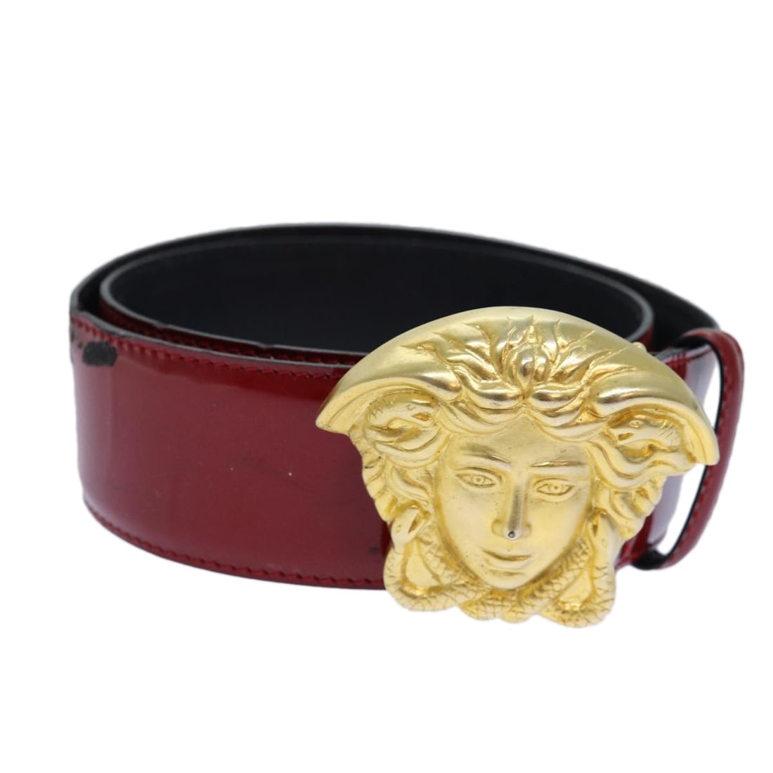 VERSACE Medusa Red Gold Patent Leather Belt 68-73cm: VERSACE Medusa Red Gold Patent Leather Belt 68-73cm This striking VERSACE Medusa Belt is crafted from high-quality patent leather, featuring a vibrant red and gold color combination that exudes luxury