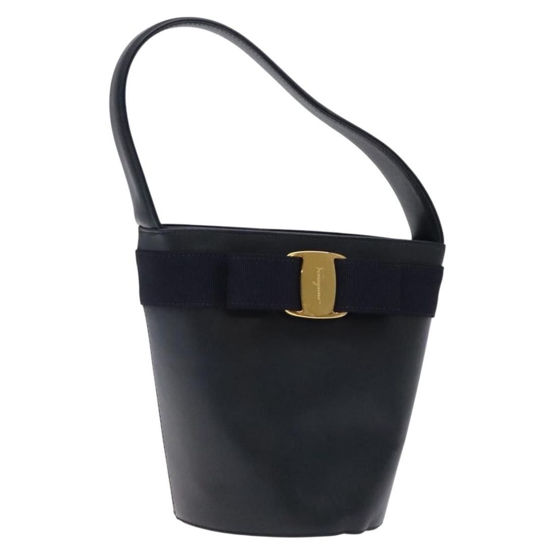 Salvatore Ferragamo Vala Hand Bag Leather Navy Gold Italy Auth: Salvatore Ferragamo Vala Hand Bag Leather Navy Gold Italy Auth This Salvatore Ferragamo Vala Hand Bag is a stylish accessory crafted from high-quality leather in a sophisticated navy and gold color sc