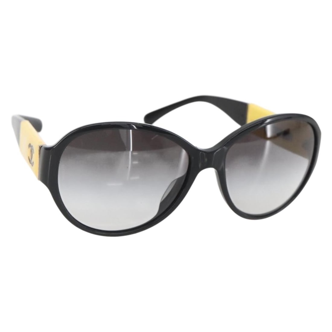 Yellow Plastic CHANEL CC Sunglasses with Case Italy Model 159071: Yellow Plastic CHANEL CC Sunglasses with Case Italy Model 159071 These CHANEL sunglasses feature a yellow plastic frame with the iconic CC logo and are made in Italy. The sunglasses come with a sungla