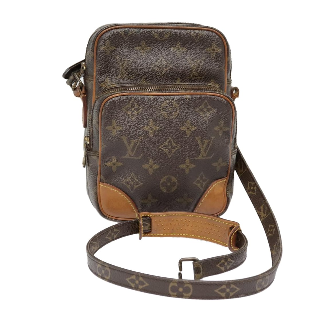 LOUIS VUITTON Monogram Amazon Shoulder Bag M45236 Vintage Style: LOUIS VUITTON Monogram Amazon Shoulder Bag M45236 Vintage Style This authentic LOUIS VUITTON Monogram Amazon Shoulder Bag (Model M45236) is crafted from durable Monogram Canvas and features a stylish