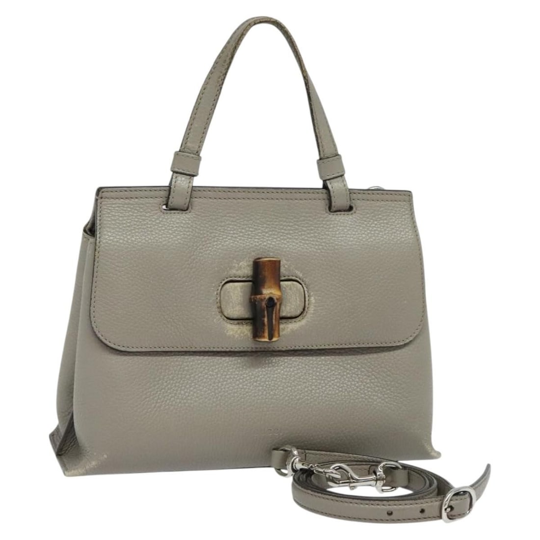 GUCCI Bamboo Daily Hand Bag Leather Gray Silver 370831 Authentic: GUCCI Bamboo Daily Hand Bag Leather Gray Silver 370831 Authentic This authentic GUCCI Bamboo Daily Hand Bag is a stylish accessory crafted from premium leather, featuring a sophisticated gray and silv