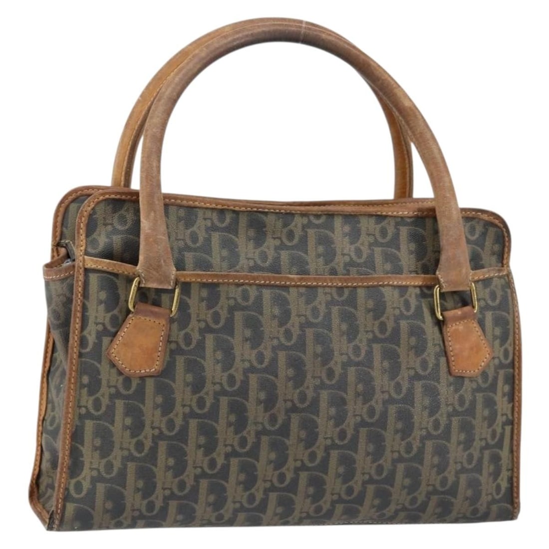 Christian Dior Trotter Canvas Hand Bag PVC Khaki Gold Auth: Christian Dior Trotter Canvas Hand Bag PVC Khaki Gold Auth This authentic Christian Dior Trotter Canvas Hand Bag showcases a stylish combination of khaki PVC leather and gold accents. Designed in Fran