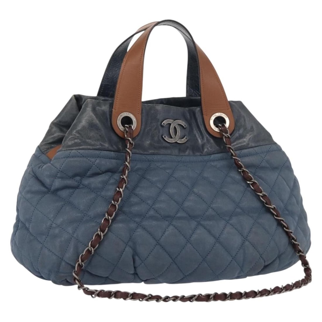 Chanel In the Mix Blue Leather Shoulder Bag with Silver CC Accent: Chanel In the Mix Blue Leather Shoulder Bag with Silver CC Accent This CHANEL Chain In the Mix shoulder bag is crafted from blue and silver leather and features silver-tone CC detailing. It has a spac