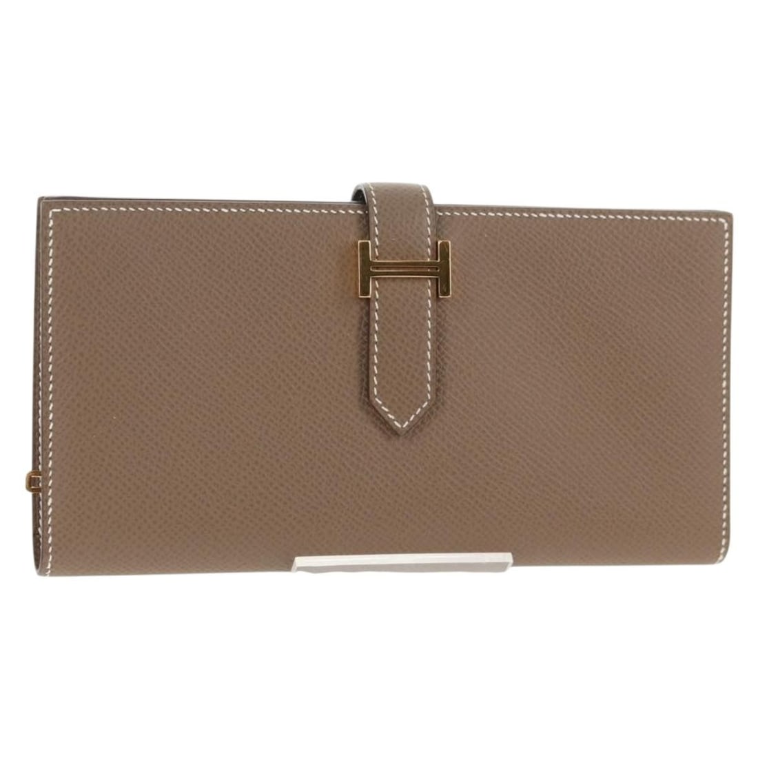 HERMES Beansufla Wallet Leather Beige Gold Made in France: HERMES Beansufla Wallet Leather Beige Gold Made in France This elegant HERMES Beansufla Wallet is crafted from premium leather in a sophisticated beige and gold color combination. Measuring approximat