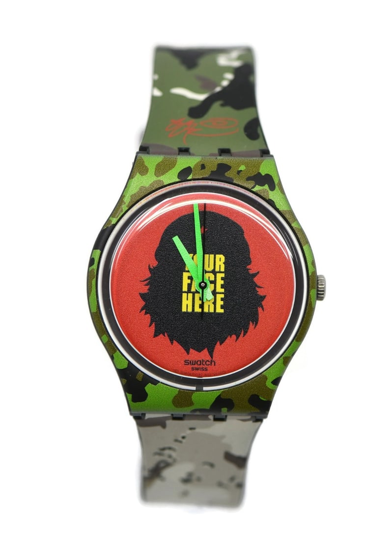 Swatch GB251 Tic Tic Boom 34mm Plastic Wristwatch with Box: Swatch GB251 Tic Tic Boom 34mm Plastic Wristwatch with Box This is a Swatch Tic Tic Boom wristwatch, model GB251. It features a 34mm plastic case and comes with its original box. The watch is pre-owne