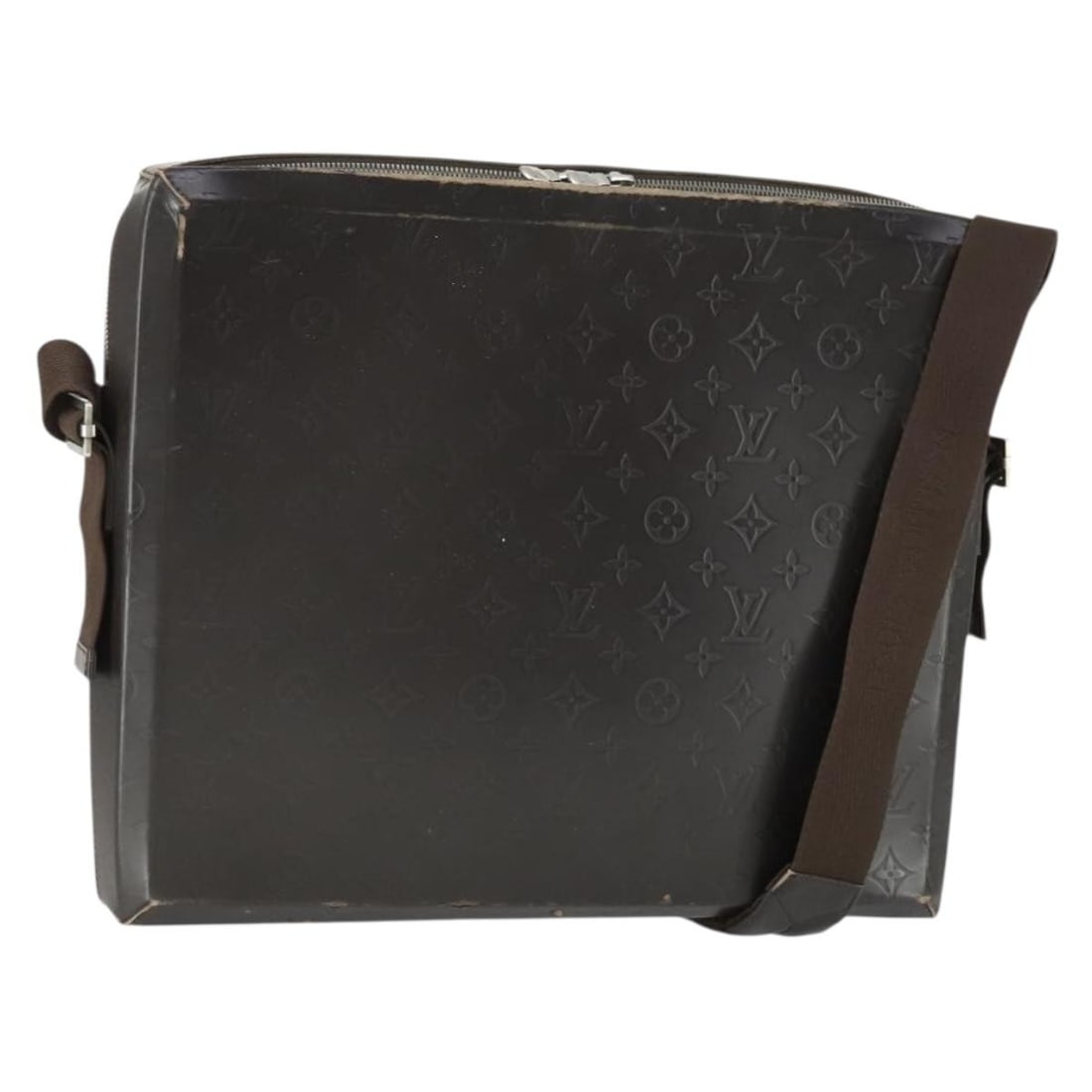 Louis Vuitton Steve Monogram Canvas Brown Shoulder Bag M46530 France: Louis Vuitton Steve Monogram Canvas Brown Shoulder Bag M46530 France This is an un-used Louis Vuitton Monogram Lace Steve Shoulder Bag in brown, crafted from signature monogram canvas. The bag feature