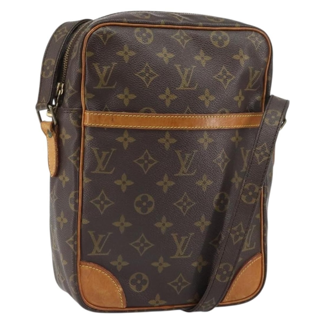 Louis Vuitton Danube GM Monogram Canvas Shoulder Bag M45262 France: Louis Vuitton Danube GM Monogram Canvas Shoulder Bag M45262 France This Louis Vuitton Monogram Danube GM shoulder bag features the signature Monogram canvas exterior. The bag measures approximately 28